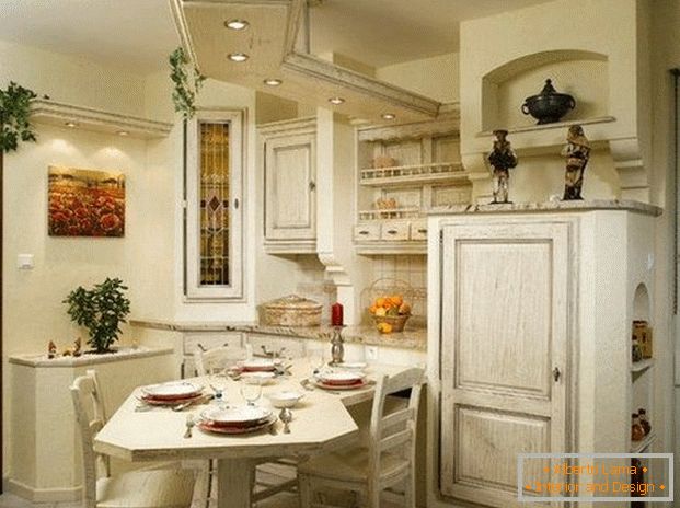 majhna kuhinja v slogu oblikovanja fotografij Provence