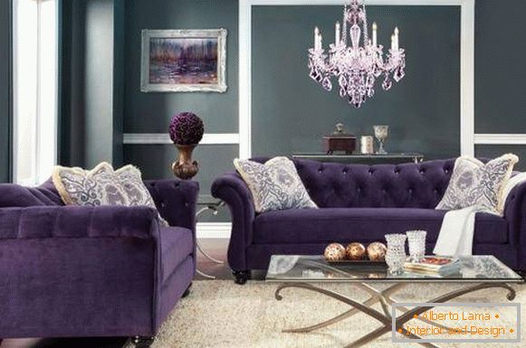 Velvet kavč v vijolični barvi