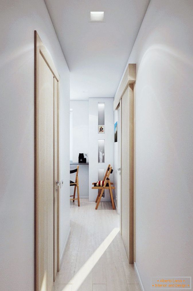 Koridor majhnega studio apartmaja v Rusiji