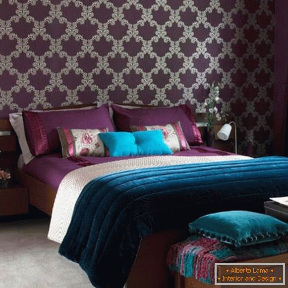 Zasnova spalnice v luksuznih barvah