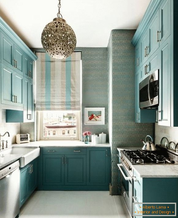 Dizajn kuhinje v modri barvi