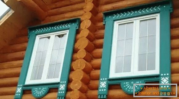 наличники на okna v leseni hiši