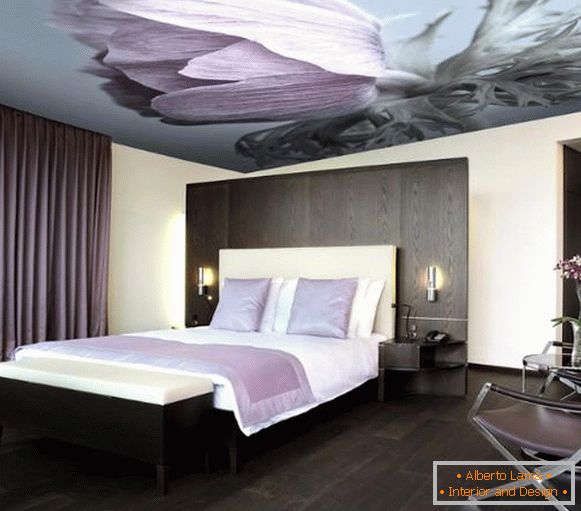 oblikovanje stropnih stropov v spalnici, fotografija 8