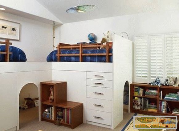 Otroška soba z dodatno sobo