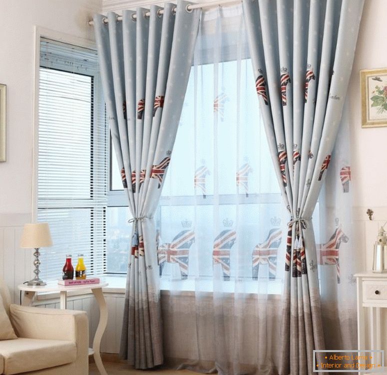 svetlo-modri-britanski slog-otroci-s-zavese-spalnica-okna-in-tla-do-strop-zavese-črna-tkanine