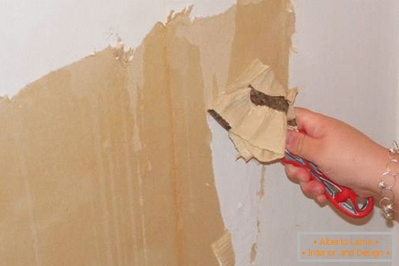 Odstranjevanje stenskega papirja iz sten