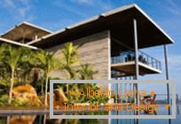 Moderna arhitektura: Luksuzna vila s pogledom na zaliv v Phuketu na Tajskem
