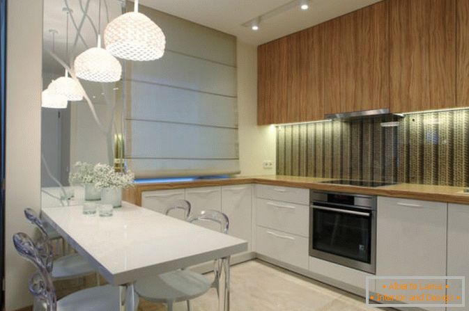 Kuhinja eleganten enosobni apartma