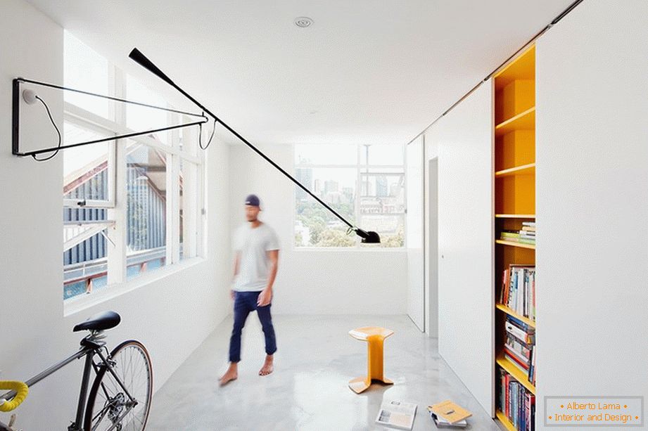 Edinstveno pohištvo za avtorjev projekt v elegantnem stanovanju v Sydneyju