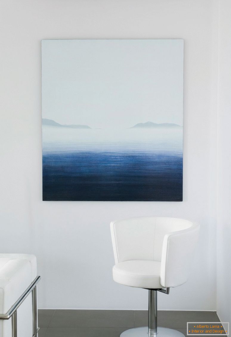 Slikanje s pogledom na morje na steno
