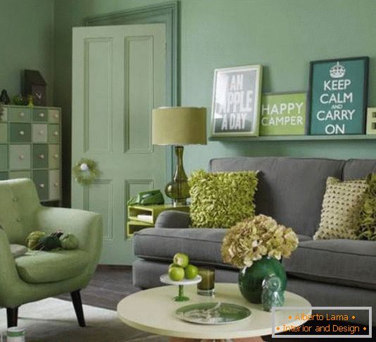 Elegantna dnevna soba v zeleni in sivi barvi