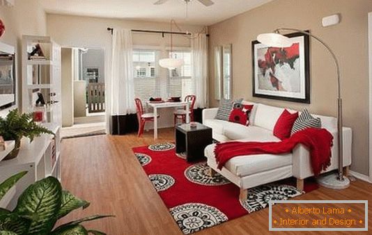 Moderna dnevna soba v rdeči barvi